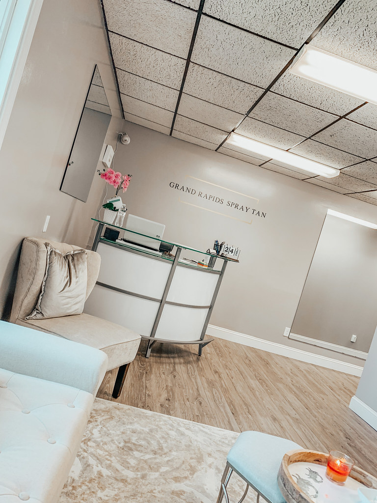 feel your best with a spray tan from gr spray tan shoplocal the