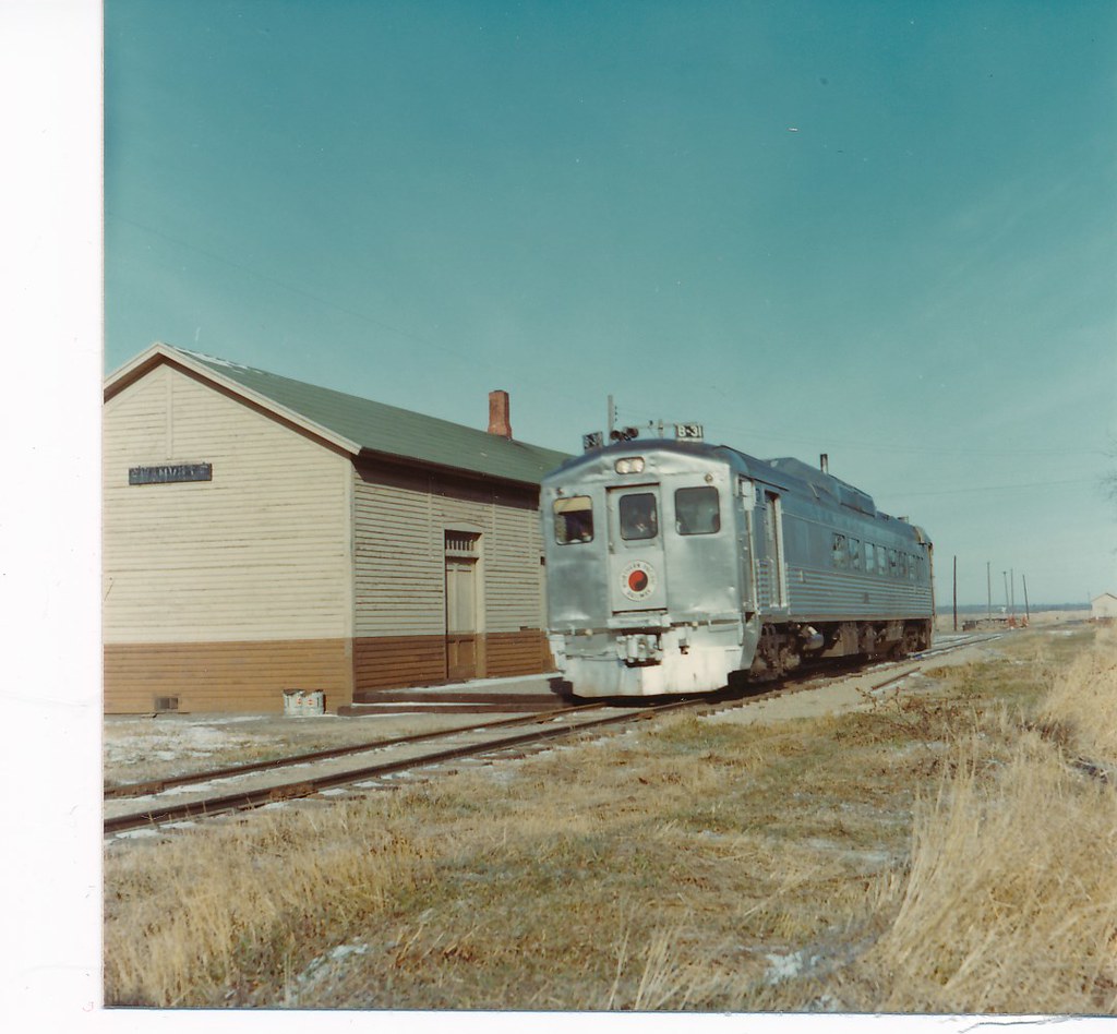 NP B31 Swanville,MN NP B31 passing Swanville,MN.Nov 14,1… Bob