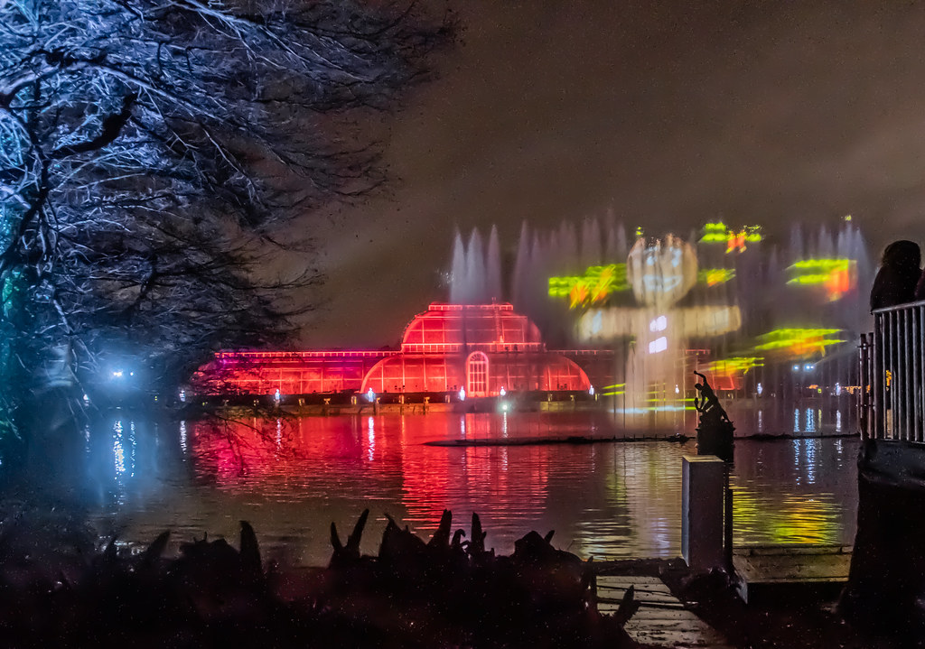 Kew Gardens Light Festival The final part is this view of … Flickr