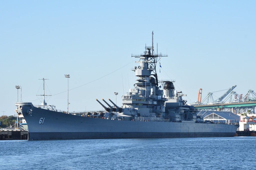 Battleship USS Iowa (BB61) a photo on Flickriver