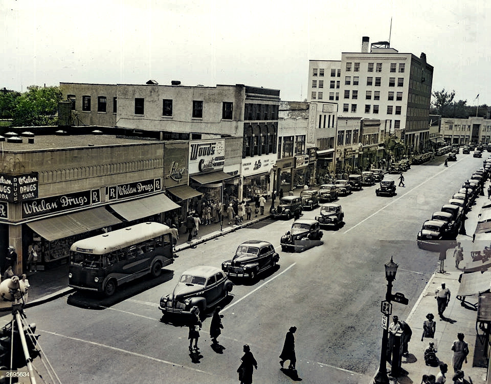 1948HemLI001 Front street Front Street in Hempstead L… Flickr