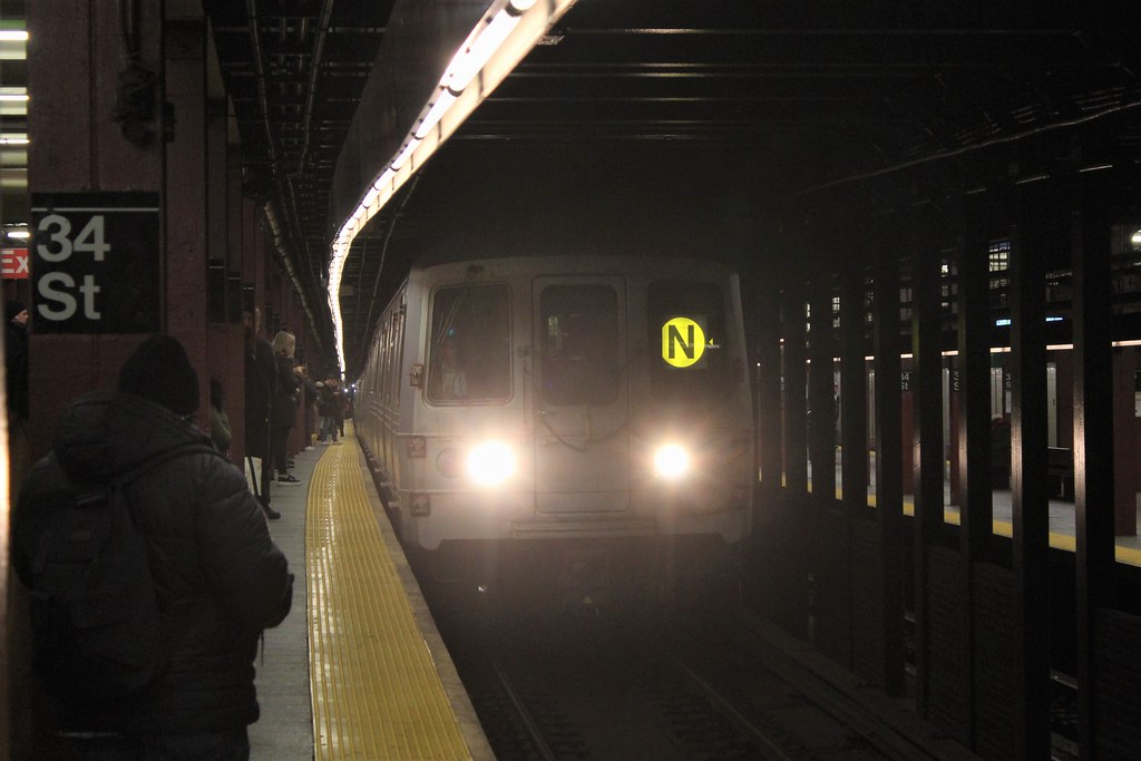 MTA New York City Subway PullmanStandard R46 (N) train Flickr