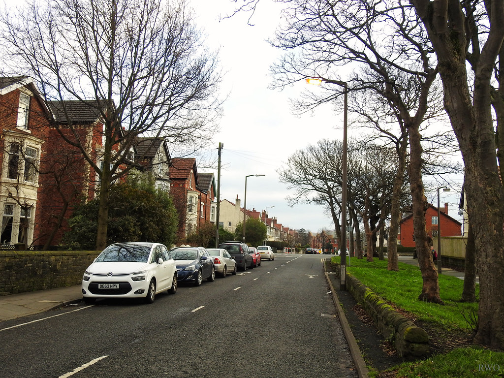 Mount Road, Wallasey The large properties on the left woul… Flickr