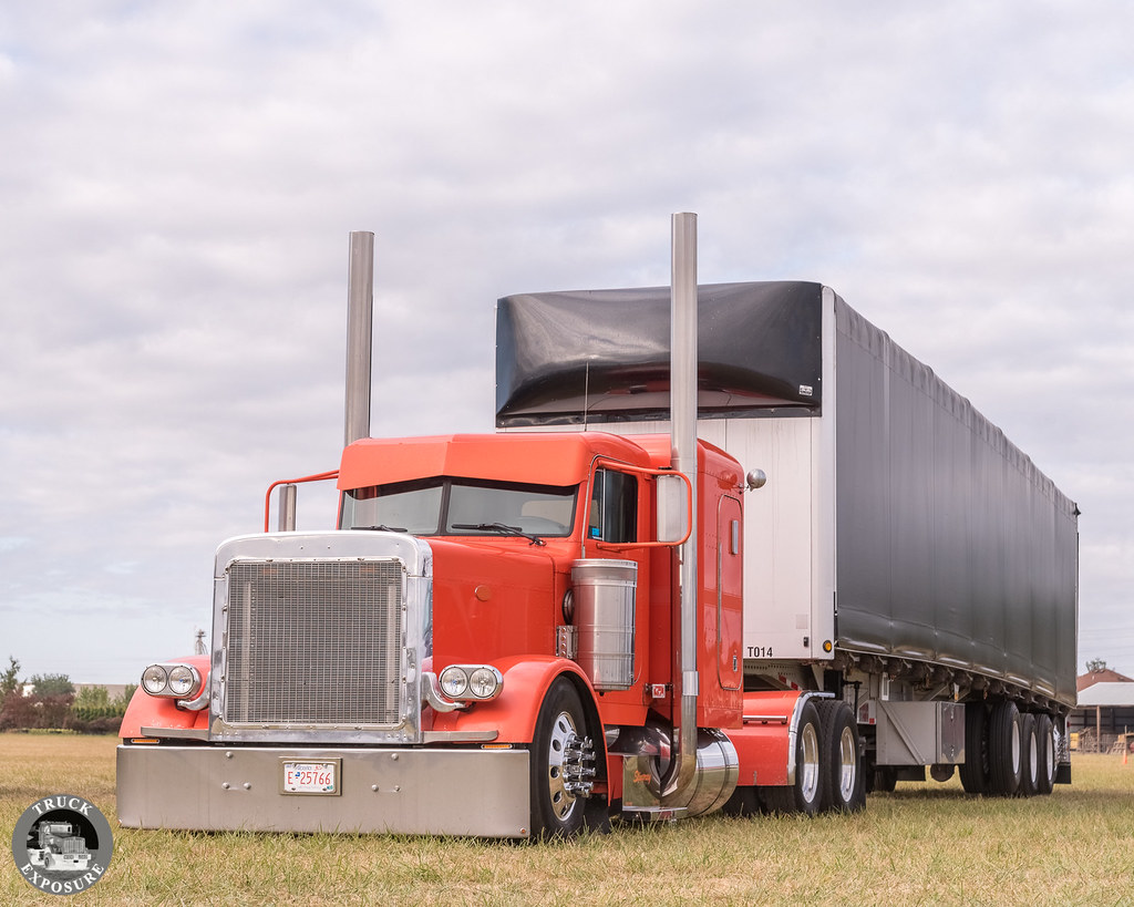 DSC_3437 2018 Brooks Truck Show AaronK Flickr