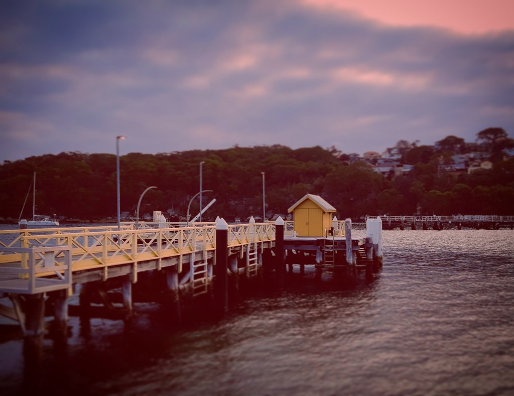 Chowder Bay Sunset Chowder Bay, in Sydney Harbour... nice … Flickr