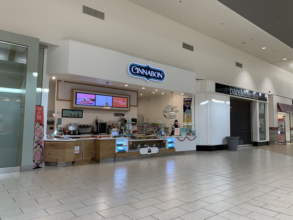 Spotsylvania Towne Centre stores Cinnabon bareMinerals 570… Flickr