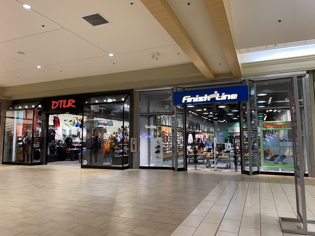 Spotsylvania Towne Centre stores DTLR Finish Line 243 & 24… Flickr