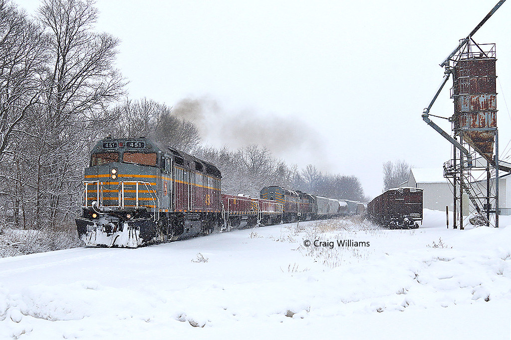 IANR 451 Northbound South Crew at Mount Auburn IA The Sout… Flickr