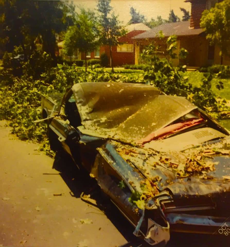 ALLEN PARK Green Storm damage (July, 1980) Smashed vehicl… Flickr