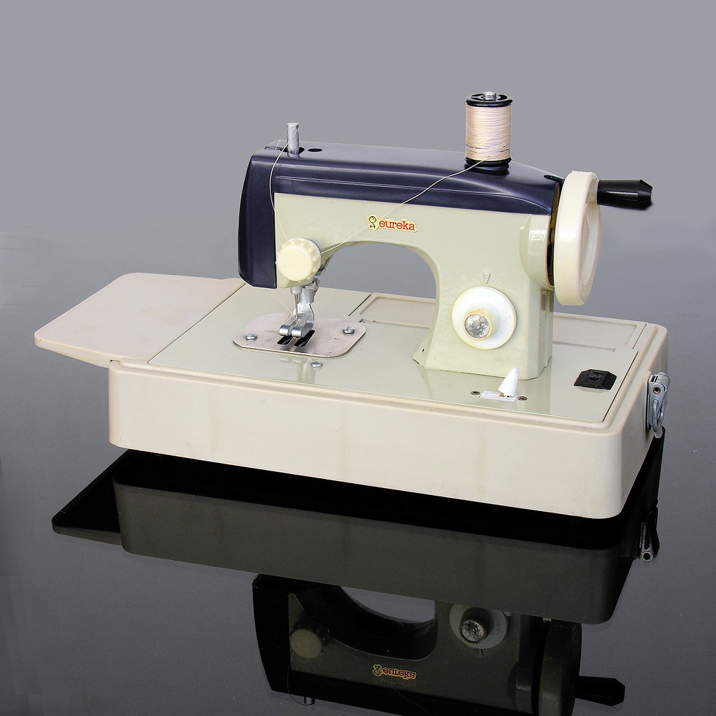 EUREKA Toy Sewing Machine vicent.zp Flickr