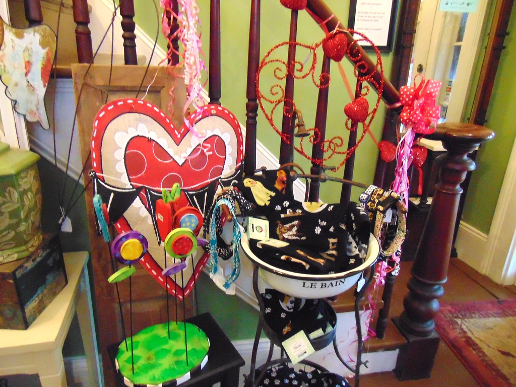 DSC00255 Camille’s Floral & Gifts Shop here for your Vale… Flickr