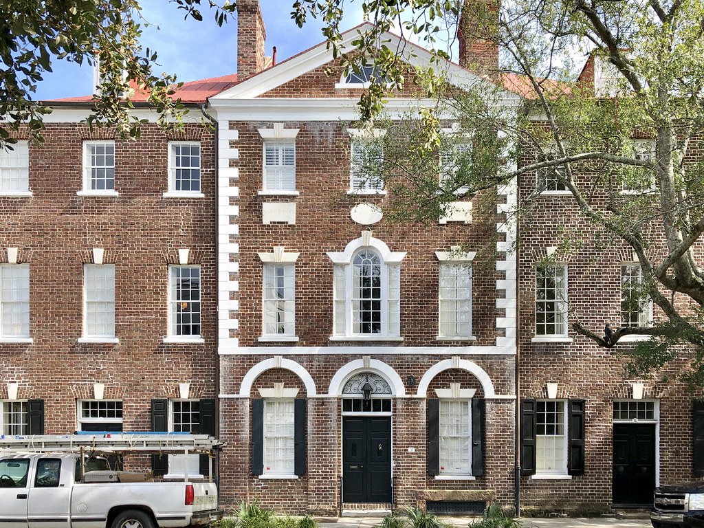 Vanderhorst Row, South of Broad, Charleston, SC Warren LeMay Flickr