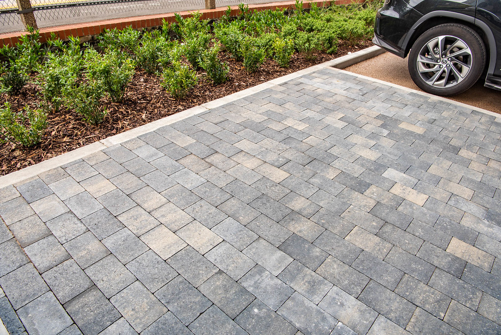 Walthamstow Car Park Woburn Original, Graphite Commercial Hard Landscaping by Aggregate