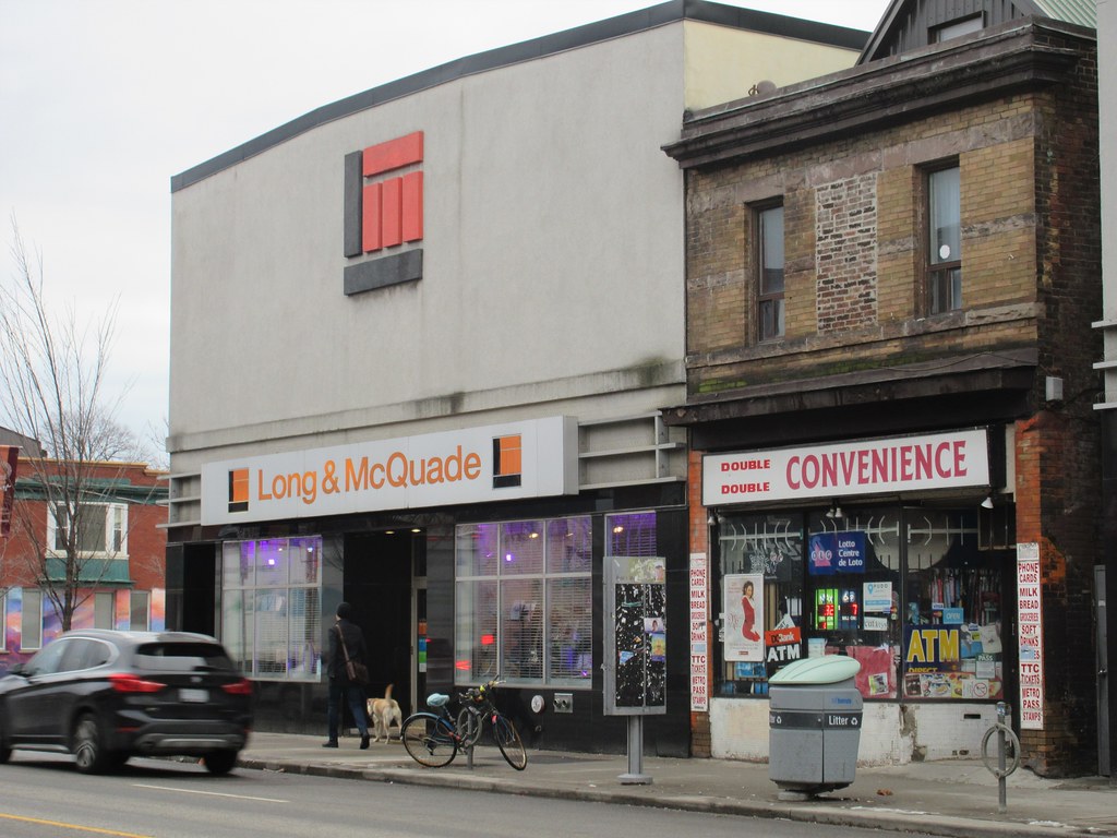 Long & McQuade Musical Instruments 925 Bloor St W Toronto Flickr