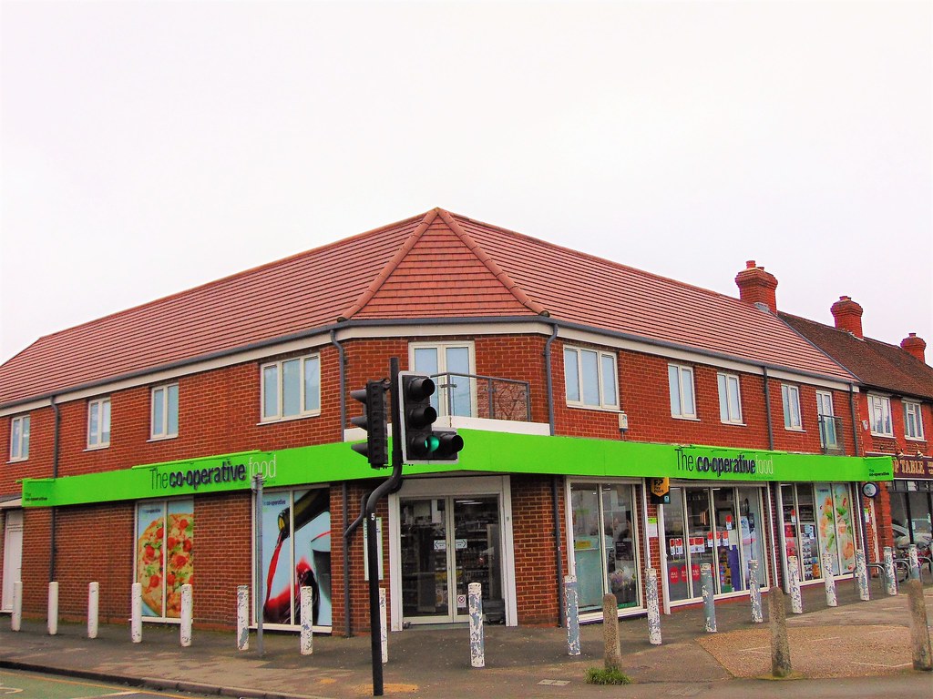 EARLEY {MIDCOUNTIES} [1] (2 Church Rd, Earley, Reading, Be… Flickr