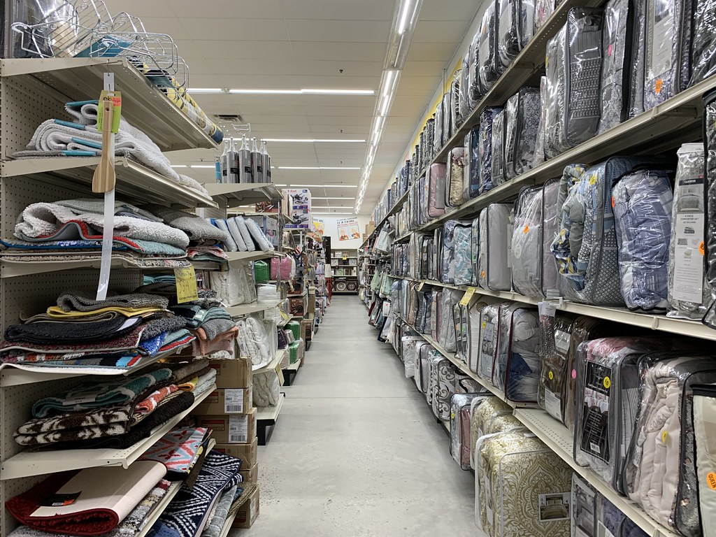 Ollie's Bargain Outlet interior Ollie's Bargain Outlet 30… Flickr