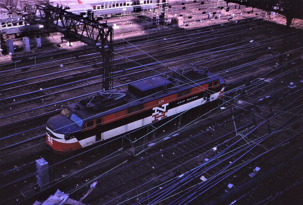 New Haven Motor 0379 NH EP5 Jet waits duty Penn Station N… Flickr