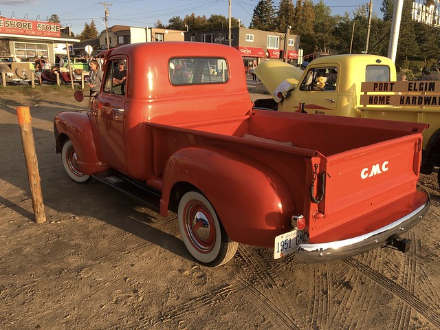 Flickr The '47'54 Chevy & GMC Trucks. Pool