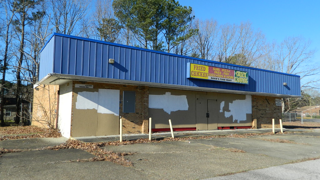 David's Foot Mart (closed) David's Foot Mart (closed) [3,0… Flickr
