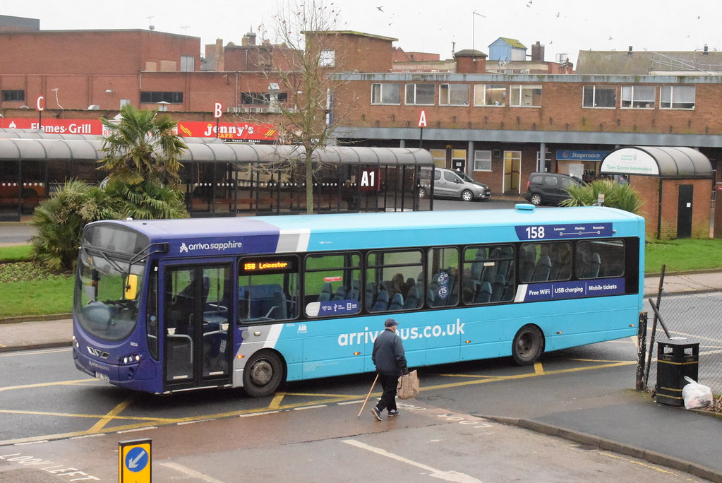 AMN 3804 Nuneaton bus station Arriva Midlands VDL SB200 … Flickr