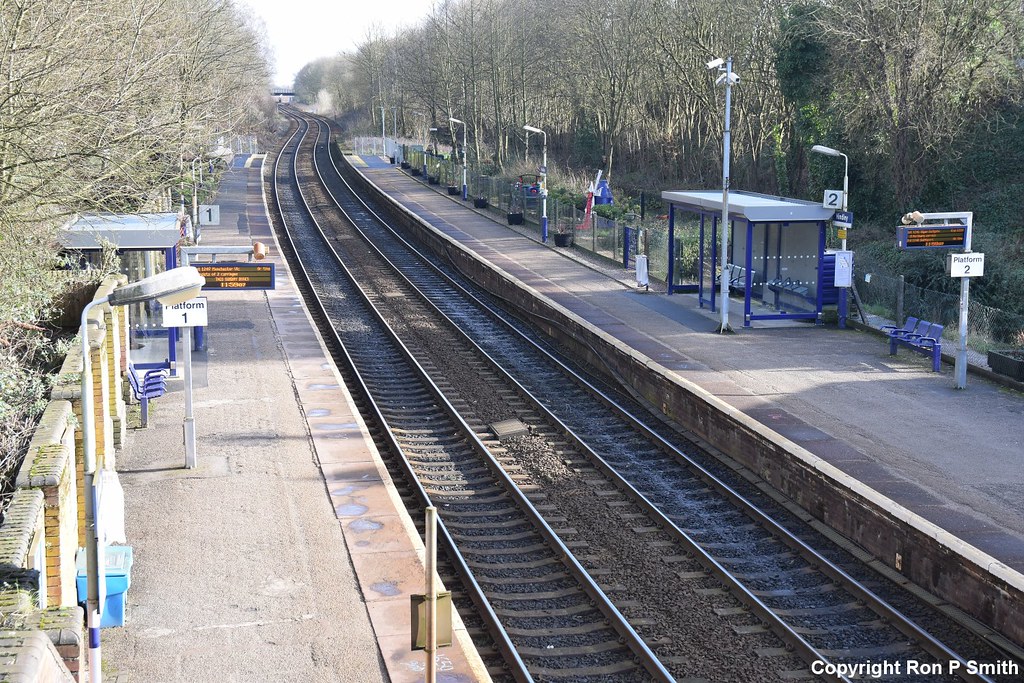 Hindley [200208d192] Hindley station looking east from the… Mersey