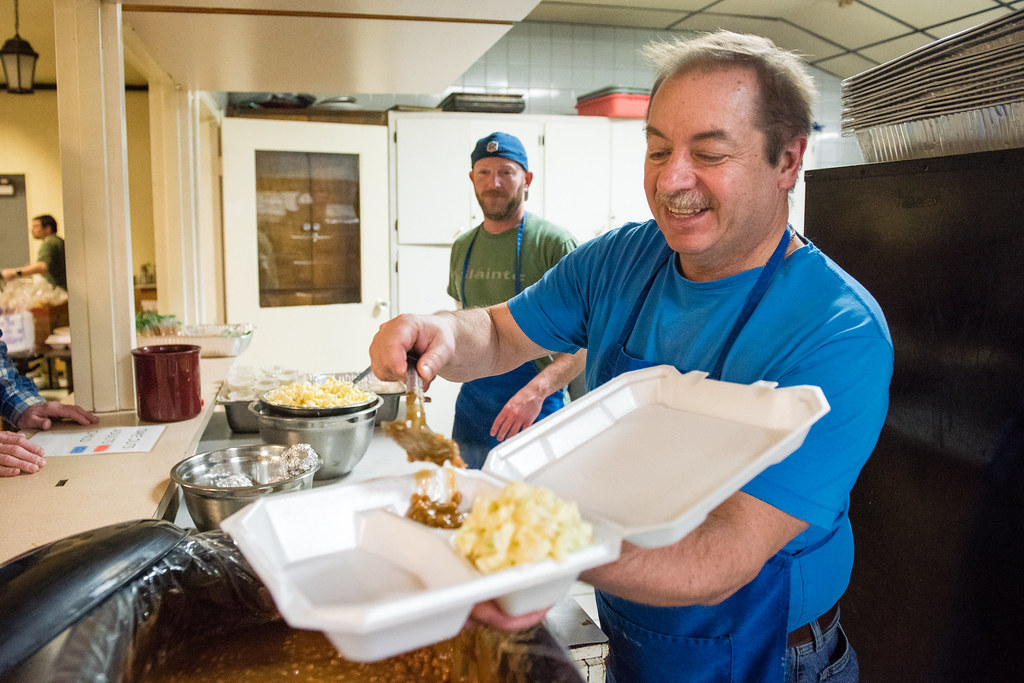 KC 4102 hosts fish fry to benefit seminarian education Flickr