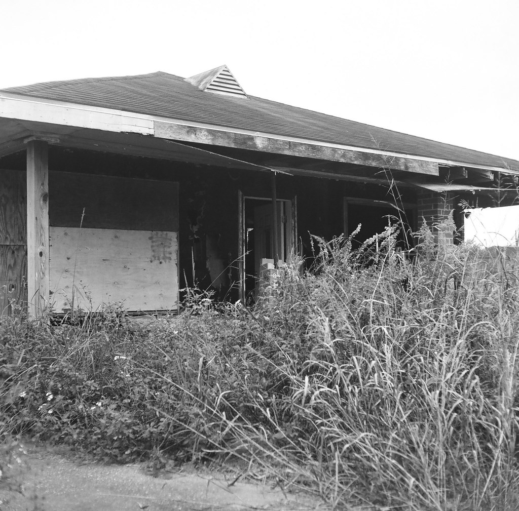 Lower 9th Ward House Still standing after Katriina with no… Flickr