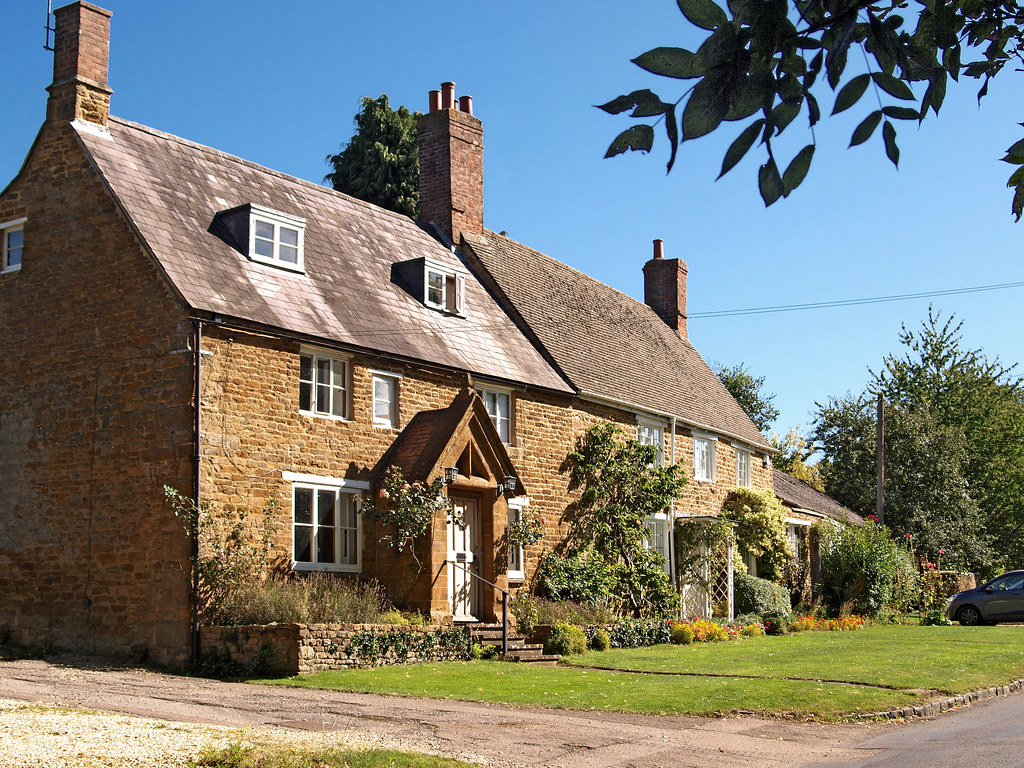 Cottages on Horn Hill, Adderbury, Oxfordshire, England Flickr