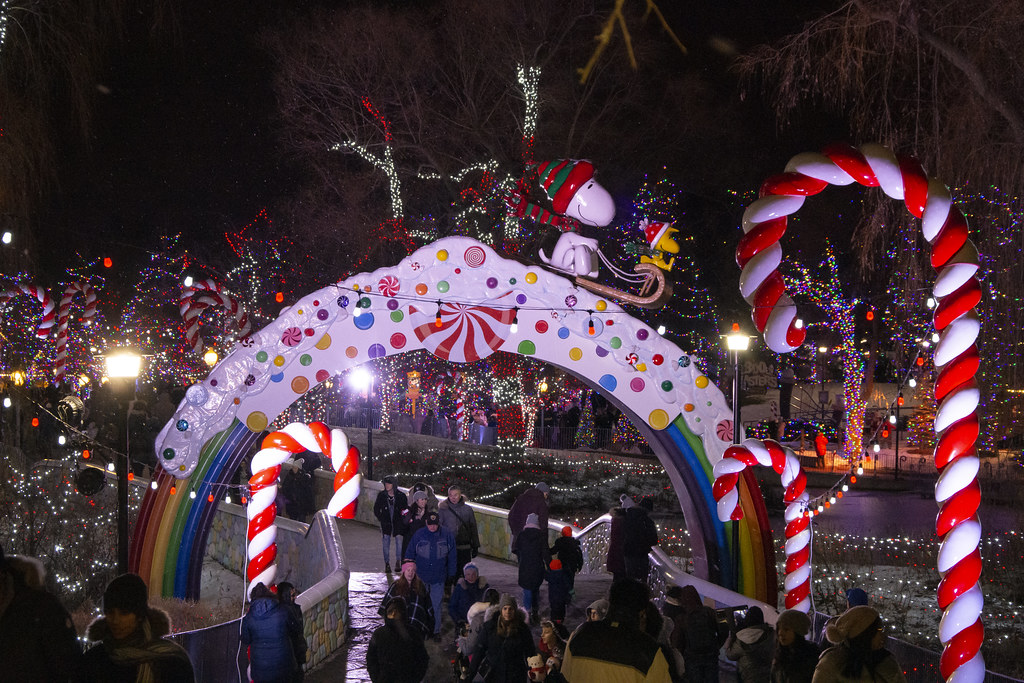 Gateway to the Holidays Winterfest Canada Wonderland T… Flickr