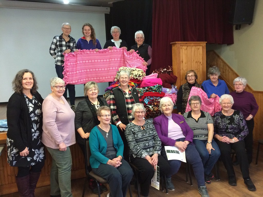 Community of Miltonvale Park Blanket Making for Anderson H… Flickr