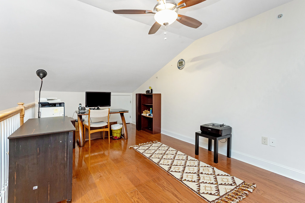 IMG_2970 4305 Harcourt Rd, Clifton Stephen Harris Flickr