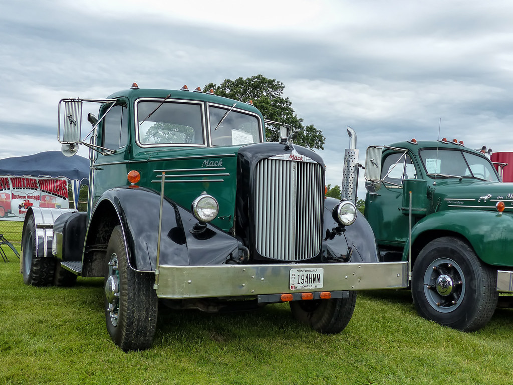 1950 Mack LF Semi Tractor Taken at the ATHS' Ohio Vintage … Flickr