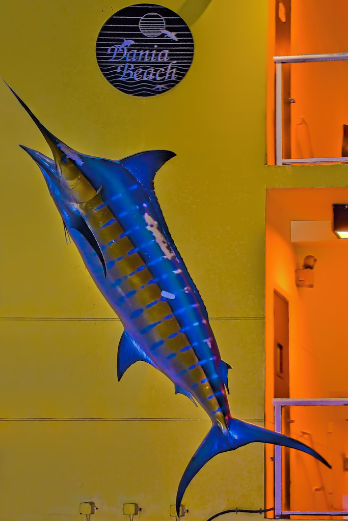 The Dania Beach Fishing Pier, Ocean Park Beach and Marina,… Flickr