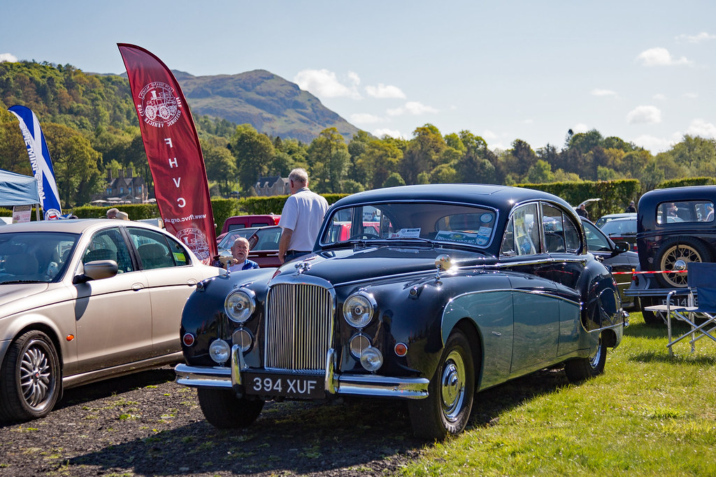 Stirling Classics 2019 Blue 1959 Jaguar Mark IX 394 XUF … Flickr