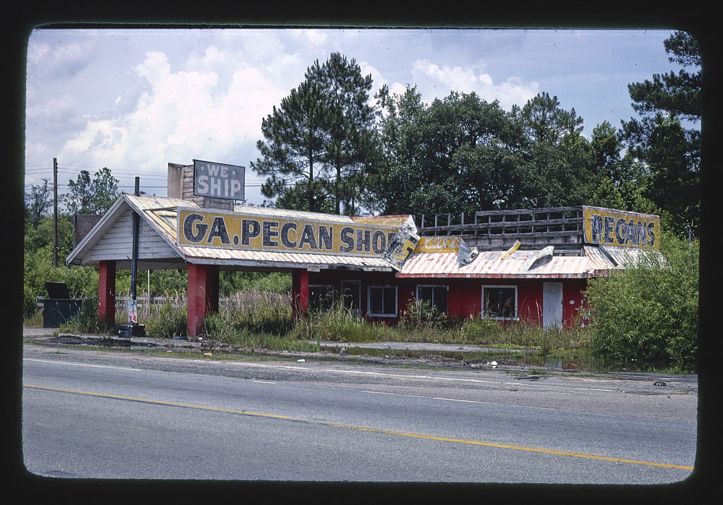 Pecan Shop, Route 17, Kingsland, (LOC) Margolies, … Flickr