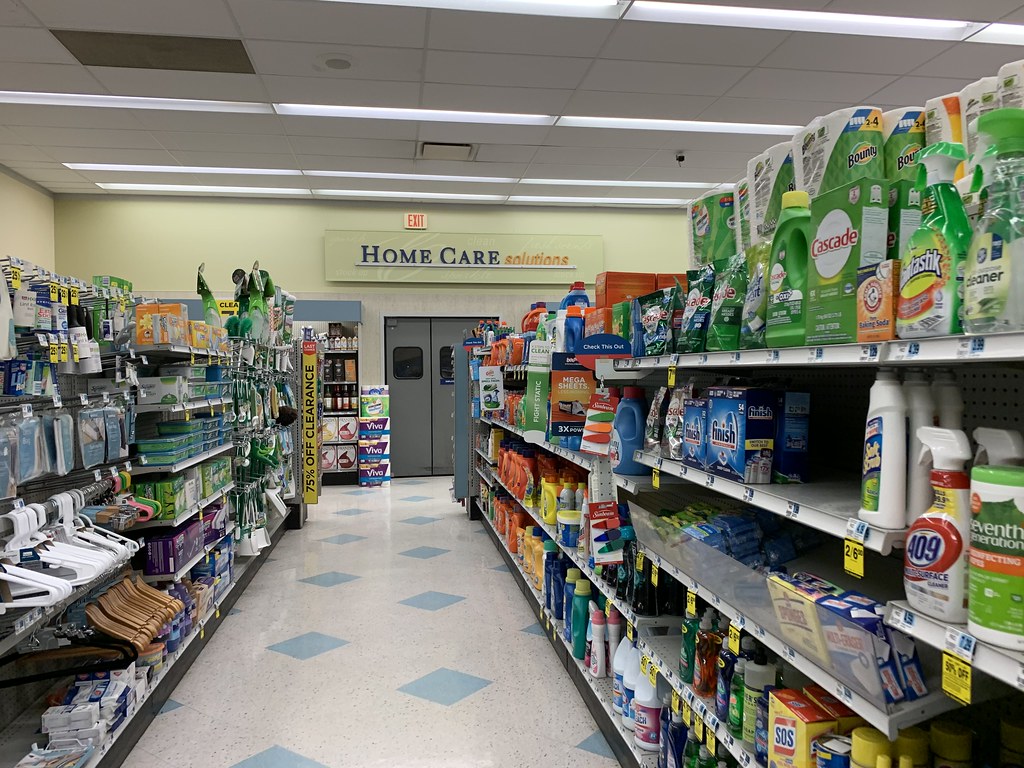 Rite Aid interior Rite Aid 3906 (11,309 square feet) 671 … Flickr