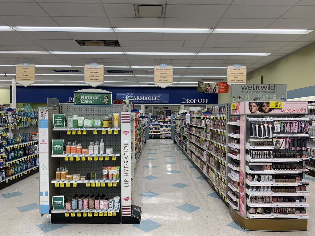 Rite Aid interior Rite Aid 3906 (11,309 square feet) 671 … Flickr