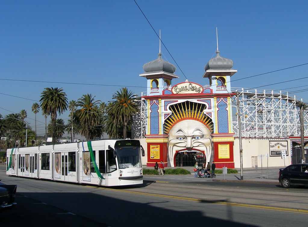 Luna Park, Melbourne P7200085 Tram passing the entrance to… Flickr