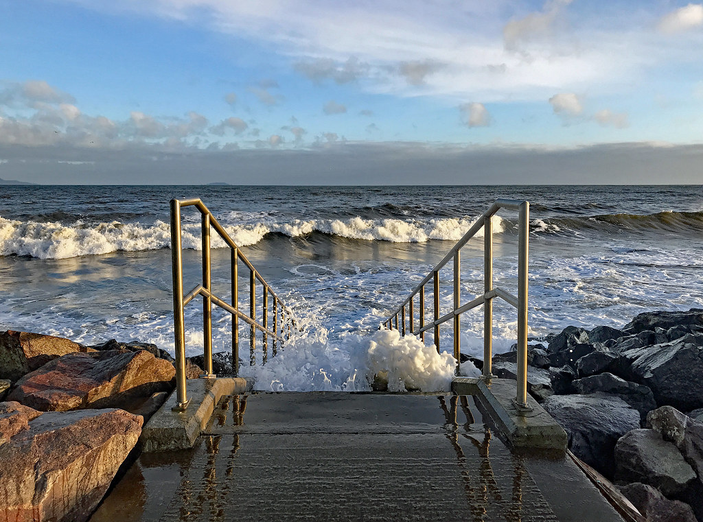 Carnoustie, Scotland. Steps to the beach. Roy Whittaker Flickr