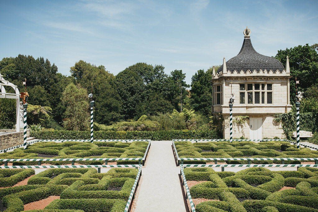 Tudor Garden 16th century English aristocracy were fascina… Flickr