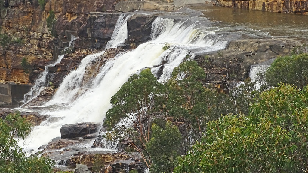 Nepean Dam_5 Nepean Dam spilling. 100 millimetres over cap… Flickr