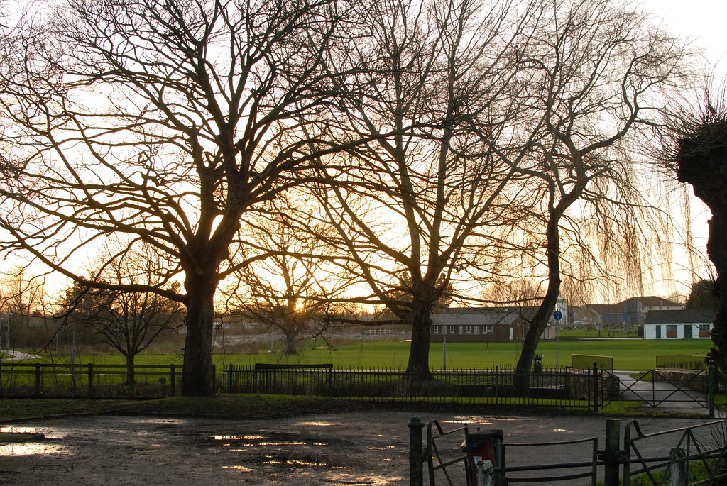 Sunset Over Rickhayes Recreation Ground, Wincanton. Flickr