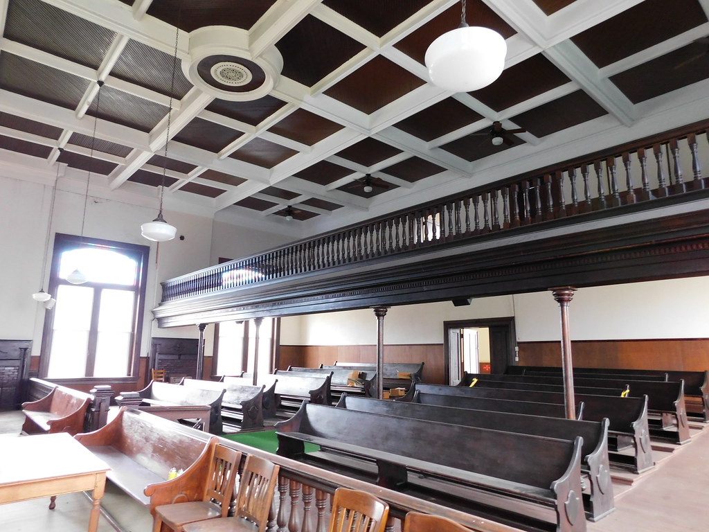 (Old) Taliaferro County Courthouse Courtroom Crawfordville… Flickr