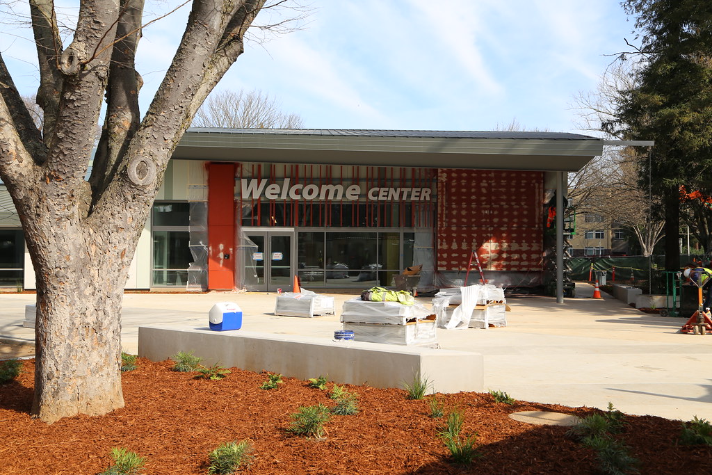 Sacramento State Center/UTAPS Offices Tour of the … Flickr