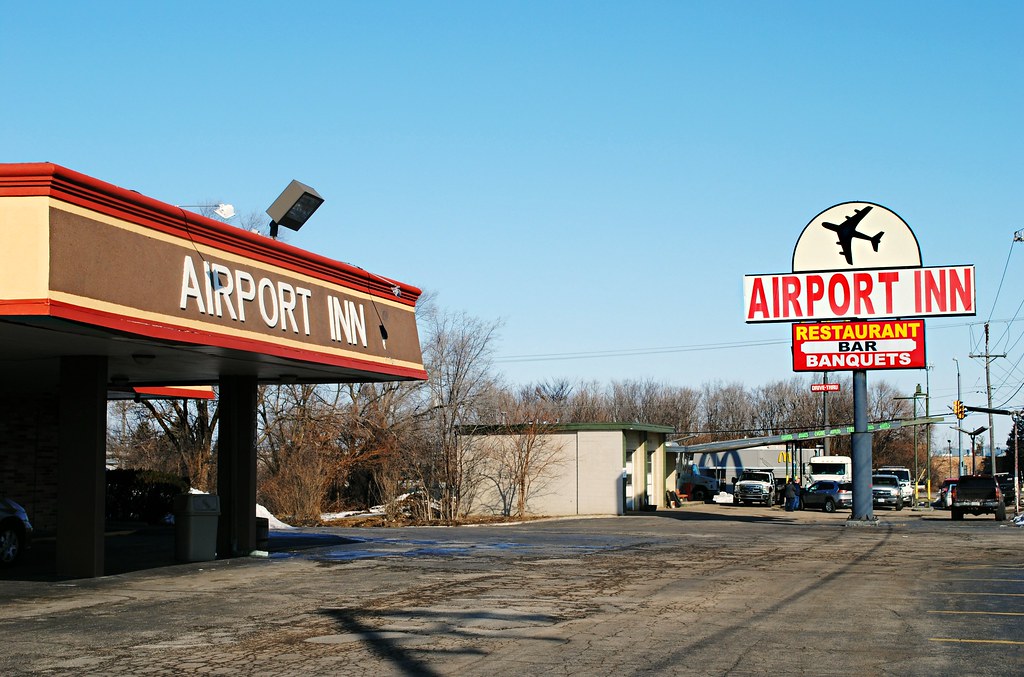 Airport Inn, Rockford, Illinois Cragin Spring Flickr