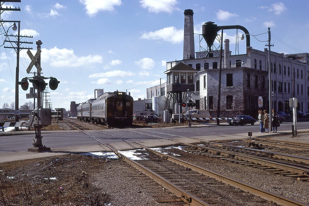 Weldon 2 050 GIMPED (Large) 1981 March 06 VIA 664 a tripl… Flickr