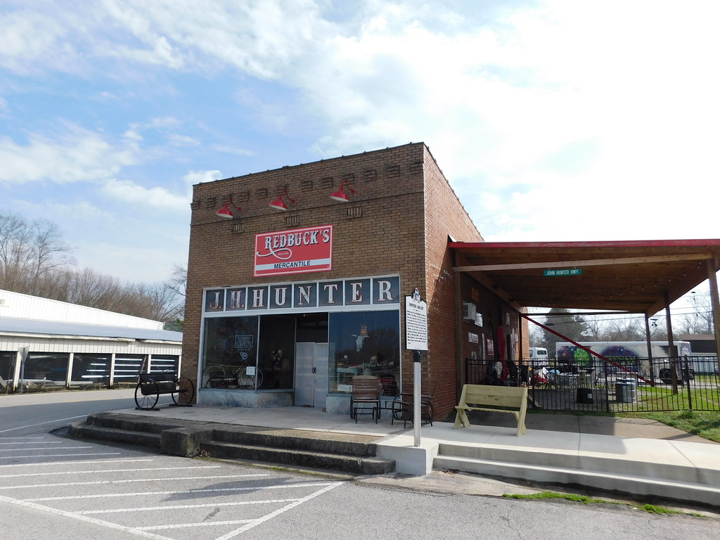 Hunter's Grocery Huntland, Tennessee Constructed in 1918. … Flickr