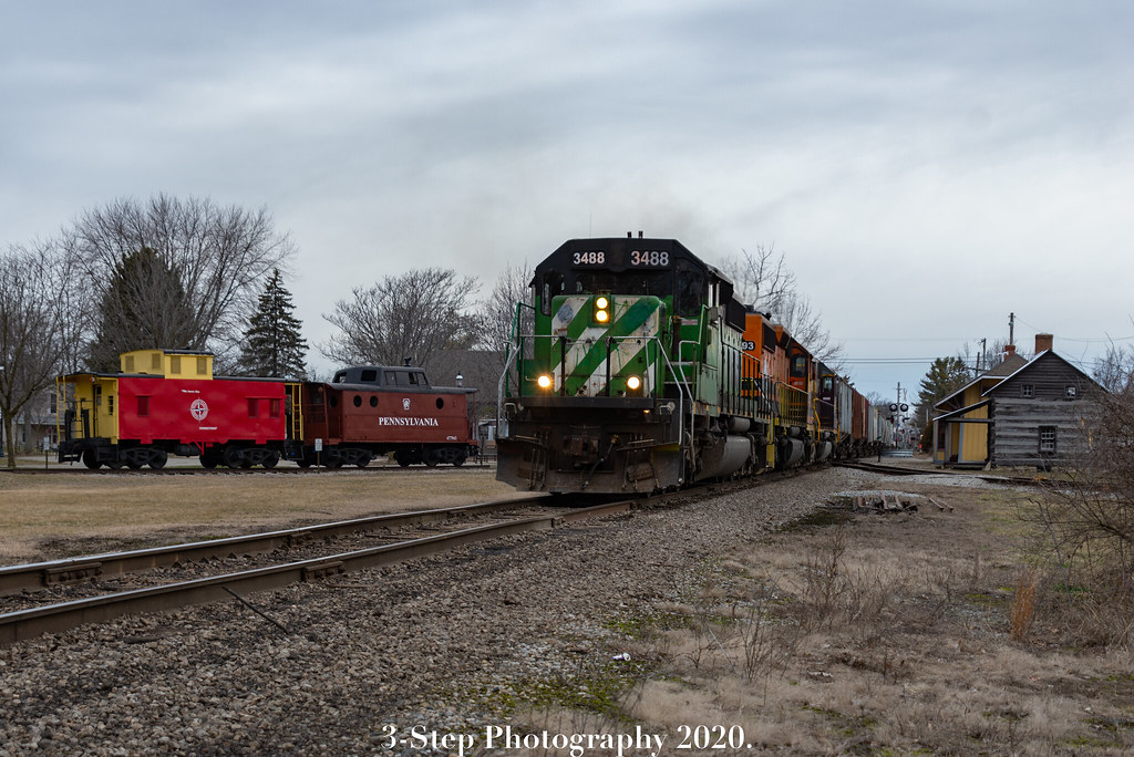 WCHB Southbound on the DT&I at South Charleston, Ohio. Fe… Flickr