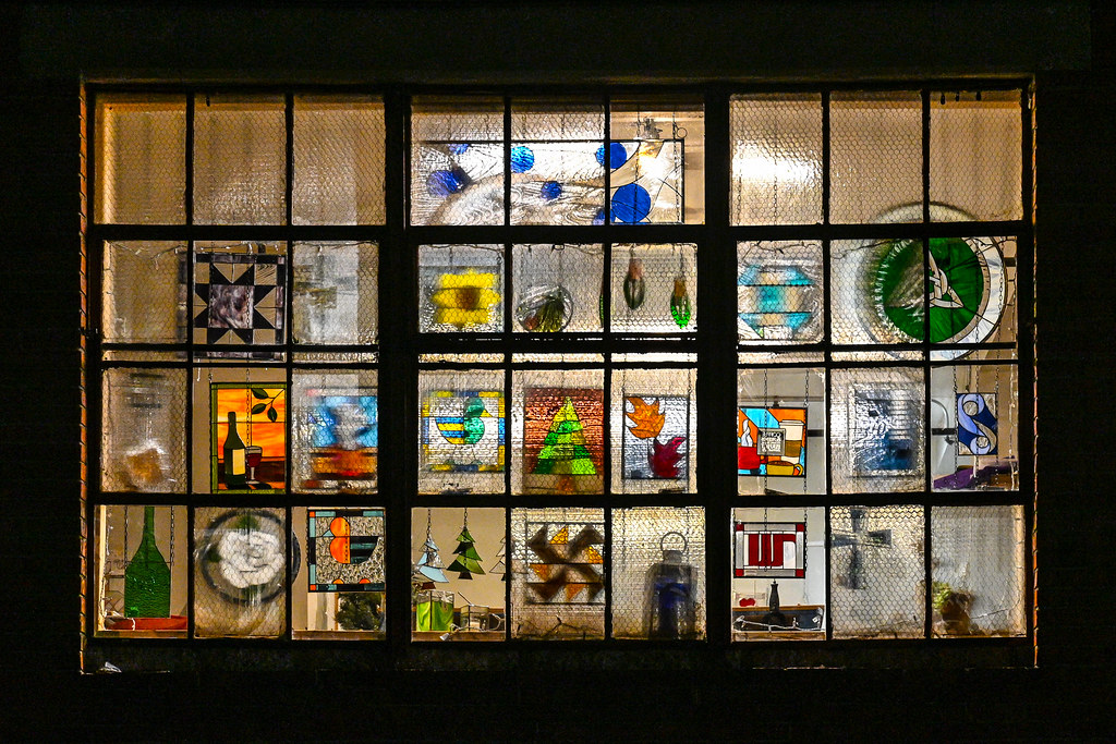 Stained Glass Hatch Artist Studios Springfield, OH Tim Perdue