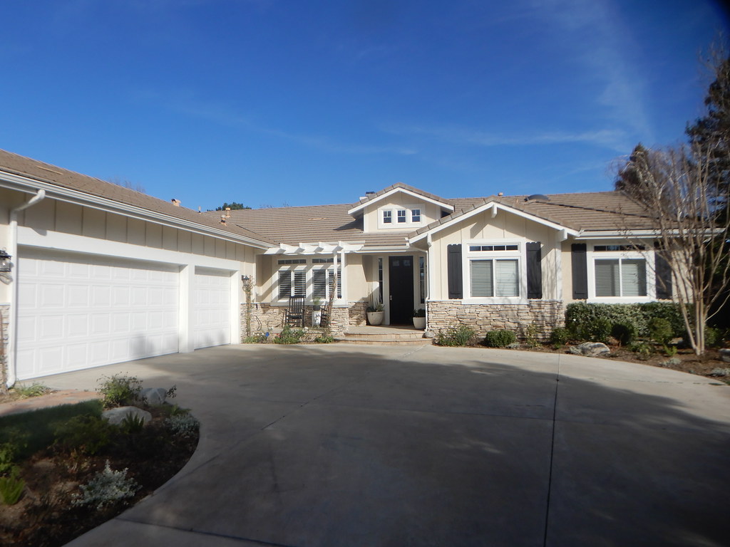 450 SHAUN HOUSE HORSE SHOE LN. Flickr